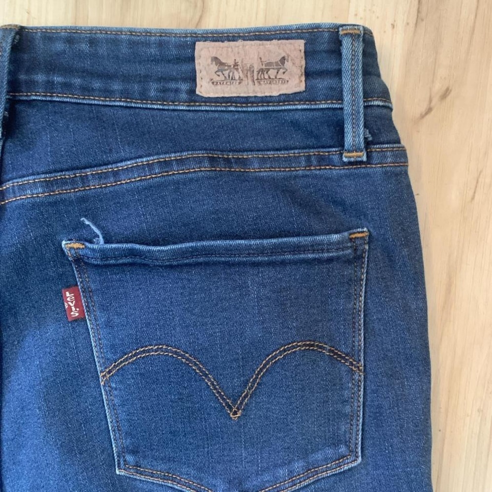 Vintage two‎ horse Levi's dark blue mid rise skinny jeans